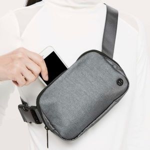 OG Lululemon Everywhere Belt Bag TB2 Shiny Black